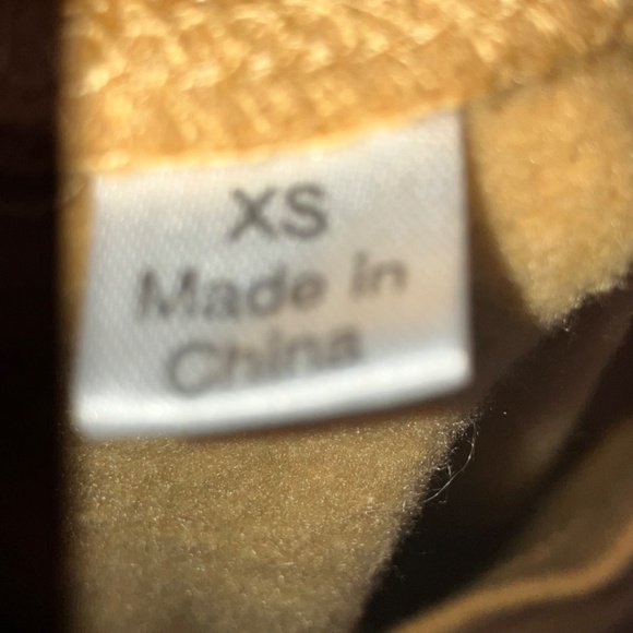 Mustard yellow Mickey Mouse sweatshirt - Picture 12 of 12